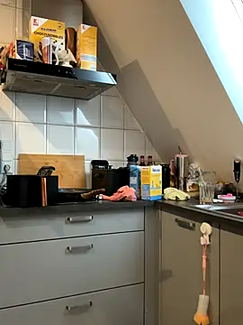 Snapshot of SweetTeenGirl chatting on 09-26-25, 08:32 SweetTeenGirl online show from 09-26-25, 08:32