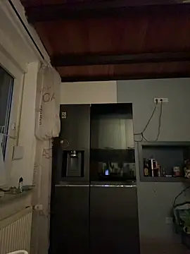 SweetTeenGirl online show from 11-10-25, 06:07