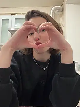 ZariaFlame online show from 11-01-25, 07:30