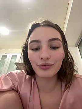 ZariaFlame online show from 11-18-25, 09:51