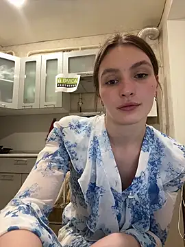 Snapshot of ZariaFlame chatting on 05-20-26, 10:40 ZariaFlame online show from 05-20-26, 10:40