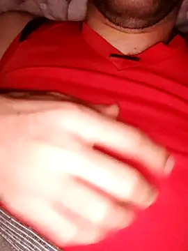 Snapshot of maher990 chatting on 11-25-25, 10:21 maher990 online show from 11-25-25, 10:21