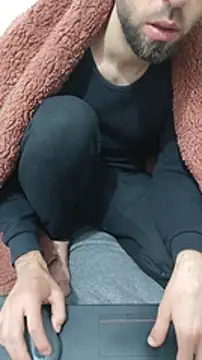 Snapshot of maher990 chatting on 02-06-26, 12:50 maher990 online show from 02-06-26, 12:50