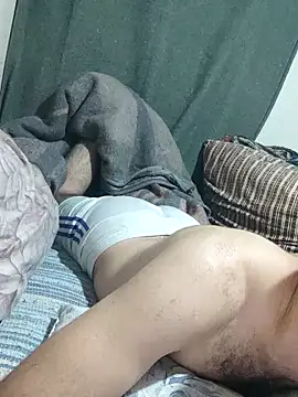 Snapshot of maher990 chatting on 12-21-25, 09:48 maher990 online show from 12-21-25, 09:48