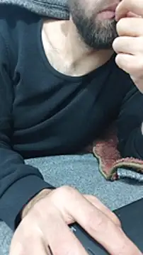 Snapshot of maher990 chatting on 02-10-26, 10:09 maher990 online show from 02-10-26, 10:09