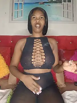 GoldSnowXxX online show from 07-13-26, 10:53