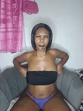 GoldSnowXxX online show from 06-19-26, 12:05