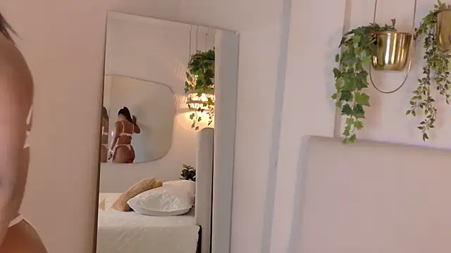 LanaRozz online show from 10-23-25, 07:34