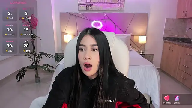 miranda crawfor online show from 04-14-26, 05:23