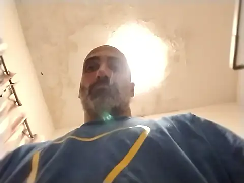 Bohhhhrm online show from 05-15-26, 06:33