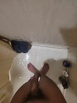 Snapshot of catluvr999 chatting on 02-16-26, 09:13 catluvr999 online show from 02-16-26, 09:13