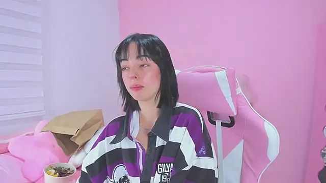 alexaa fox online show from 09-17-25, 11:29
