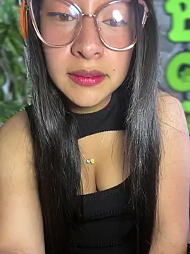 Liulee2 online show from 10-11-25, 04:08