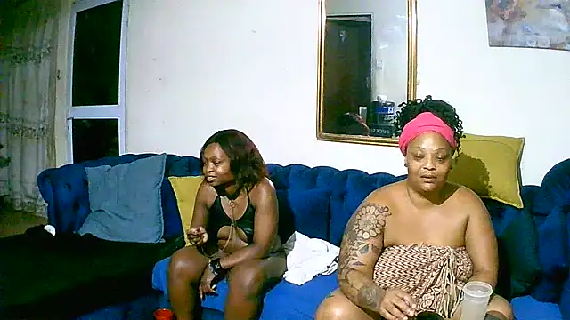 Snapshot of SHORTGUN_STALLION chatting on 10-14-25, 07:47 SHORTGUN STALLION online show from 10-14-25, 07:47