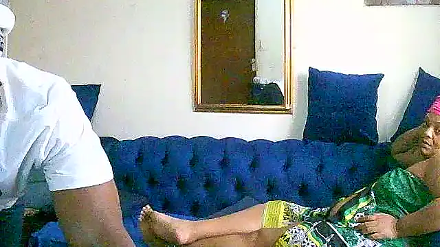 Snapshot of SHORTGUN_STALLION chatting on 10-19-25, 02:31 SHORTGUN STALLION online show from 10-19-25, 02:31