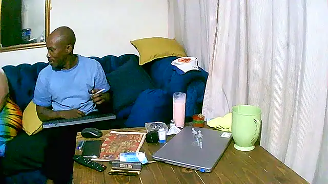 SHORTGUN STALLION online show from 11-27-25, 10:43