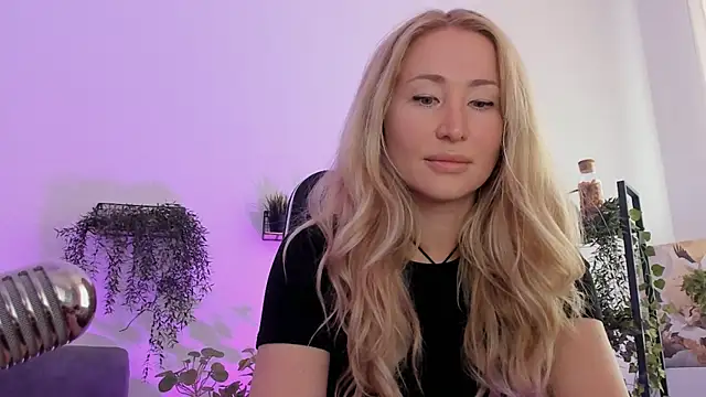 AstraMonroe online show from 04-09-26, 04:58