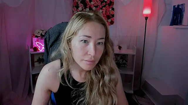 AstraMonroe online show from 09-10-25, 04:33