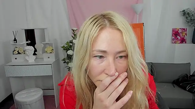 AstraMonroe online show from 04-19-26, 07:20