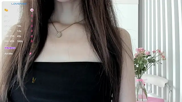 kaori mi online show from 12-22-25, 11:10