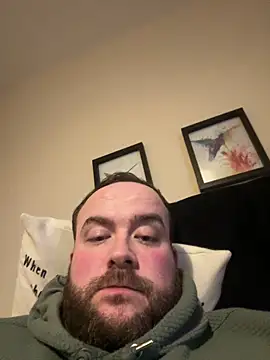 Snapshot of different-strokes chatting on 01-16-26, 04:22 different-strokes online show from 01-16-26, 04:22