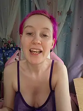 Fuzzy Unicorn online show from 03-27-26, 07:04