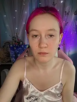 Fuzzy Unicorn online show from 05-19-26, 10:55