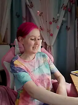 Fuzzy Unicorn online show from 11-28-25, 07:47