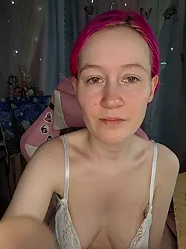 Fuzzy Unicorn online show from 04-23-26, 09:49