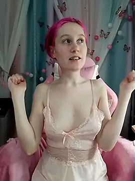 Fuzzy Unicorn online show from 12-04-25, 07:46