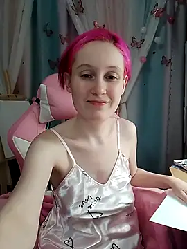 Fuzzy Unicorn online show from 12-01-25, 07:48