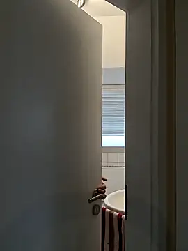 HotWifeLyn68 online show from 03-13-26, 11:04