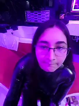 Snapshot of LiliThara chatting on 10-13-25, 11:12 LiliThara online show from 10-13-25, 11:12