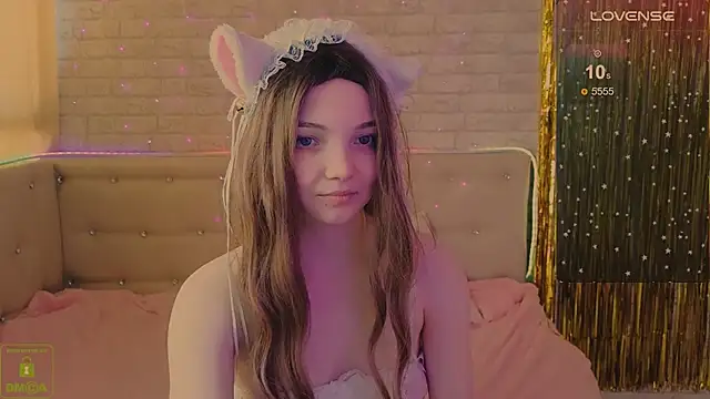 AnimeAlica18 online show from 04-02-26, 06:20