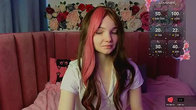 AnimeAlica18 online show from 11-27-25, 02:34