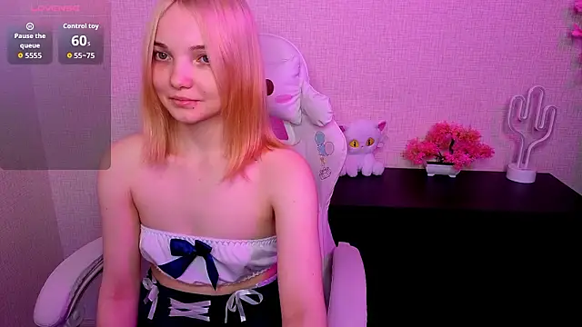 AnimeAlica18 online show from 02-04-26, 03:34