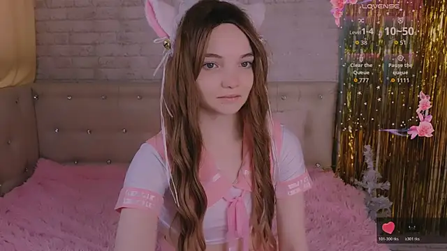 AnimeAlica18 online show from 01-19-26, 05:22