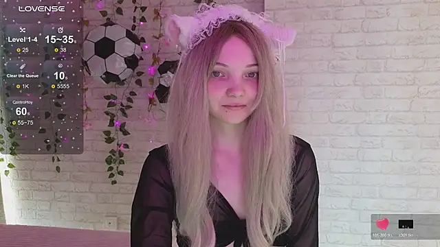 AnimeAlica18 online show from 07-10-26, 03:50
