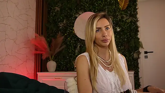 angel wow  online show from 01-14-26, 05:22