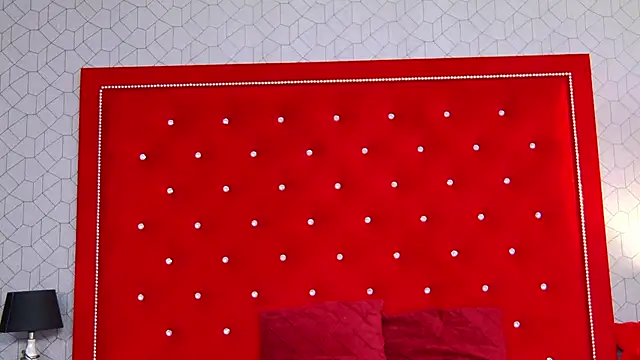 Ellsa Jean  online show from 11-03-25, 05:01