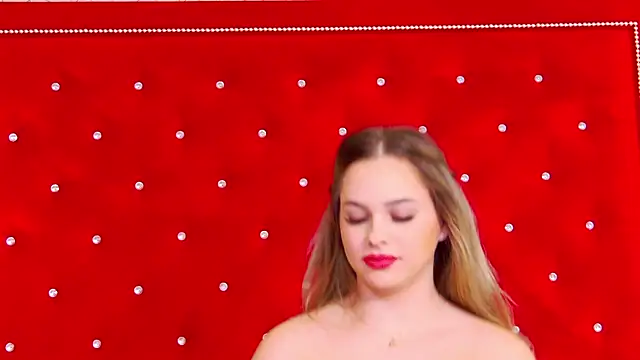 Ellsa Jean  online show from 12-05-25, 03:16