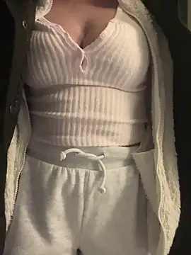 eli5566 online show from 02-15-26, 09:03