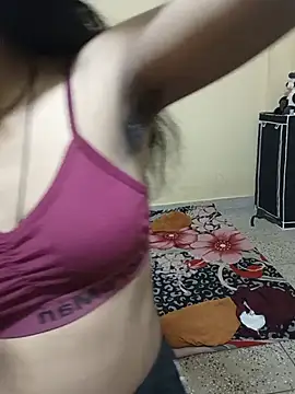 Snapshot of Geeta-satr chatting on 05-26-26, 05:11 Geeta-satr online show from 05-26-26, 05:11