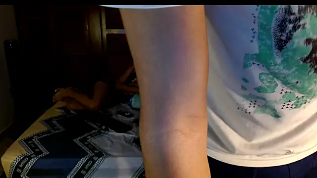 yenami online show from 12-19-25, 06:05