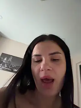 MiraReach online show from 02-05-26, 01:45