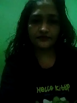 Snapshot of Hotty-couple063 chatting on 09-28-25, 06:26 Hotty-couple063 online show from 09-28-25, 06:26