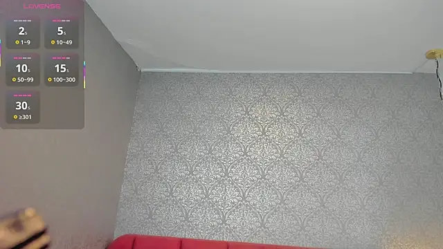 Katie shuangs online show from 10-31-25, 08:16