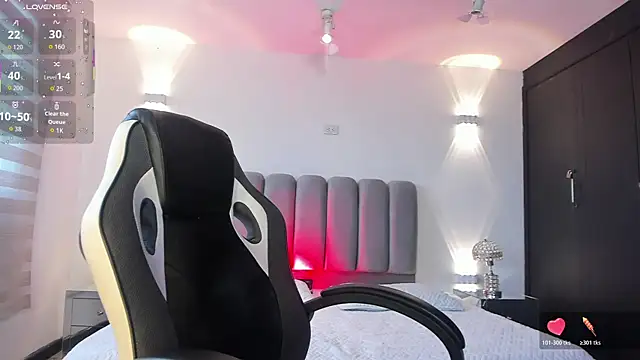 Snapshot of AlliceLover chatting on 04-01-26, 12:39 AlliceLover online show from 04-01-26, 12:39