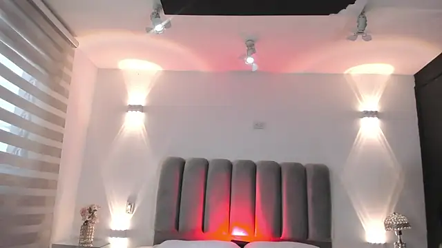 Snapshot of AlliceLover chatting on 04-08-26, 12:06 AlliceLover online show from 04-08-26, 12:06