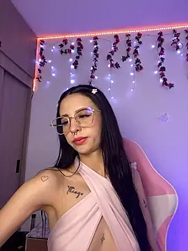 Lia  1 online show from 01-10-26, 09:32